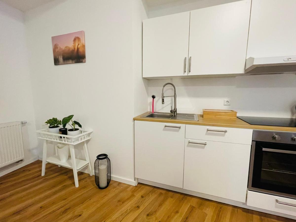 Schoenes Apartment - Netflix-Nespresso Дуйсбург Екстер'єр фото